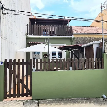 Casa Con Encanto Кариньо